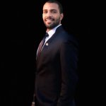 دكتور محمود شكري اخصائي طب الفم والاسنان (التجميل وزراع الاسنان) في فيصل