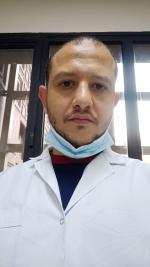 دكتور محمد لطفي أحمد (shiny Dental clinic ) طبيب الفم والاسنان بكالوريوس طب الفم والاسنان في المعادي