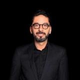 دكتور محمد عماد – وايتى أخصائي اسنان في مدينة نصر