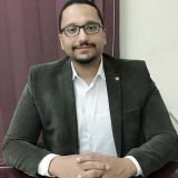 دكتور أحمد رماح استشاري جراحة ومناظير الكلى والمسالك البولية والتناسلية كلية في المنيل