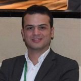 دكتور مصطفى بركه أخصائي عظام في التجمع