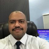 دكتور أيمن المصري أخصائي عظام في مدينة نصر