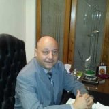 دكتور عمرو كامل الفقي أستاذ الجراحة العامة والأورام وجراحة الثدي بجامعة عين شمس في التجمع