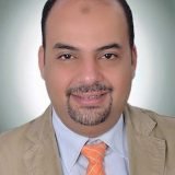 دكتور عمرو علي عياد اخصائي جراحه العظام و الكسور و العمود الفقري. في سيدي بشر