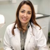 دكتورة ريم سكيك أخصائي اسنان في التجمع