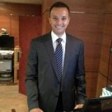 دكتور أحمد عبد الله عوض مدرس علاج الأورام بالإشعاع بالمعهد القومي للأورام جامعة القاهرة في 6 اكتوبر