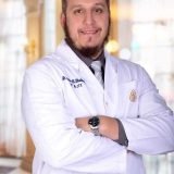 دكتور عمر الشباسي أخصائي باطنة في 6 اكتوبر