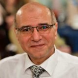 دكتور هشام شتا دكتوراه زمالة كلية الاطباء الملكية لندن استشاري أمراض الباطنية و في الدقي