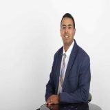 دكتور محمد نجيب أخصائي انف واذن وحنجرة في مدينة نصر