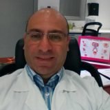 دكتور شريف صلاح عزب أستاذ ورئيس قسم المسالك البولية والذكورة والعقم بكلية الطب جامعة في الشيخ زايد