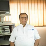 استاذ جراحات الانف و الاذن و الحنجرة - جامعة المنصورة
