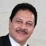 دكتور ايمن السيد باسمة أخصائي اسنان في شبرا