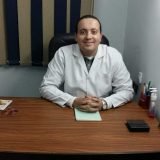 دكتور معتصم محمد سمير أخصائي قلب واوعية دموية في الهرم