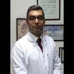 دكتور وليد الحلبي أستاذ جراحة المخ و الاعصاب و العمود الفقرى (م) بالقصر العيني في الشيخ زايد