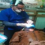 دكتور احمد زكريا أخصائي اسنان في عين شمس