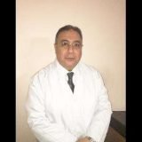 دكتور ايمن حافظ خفاجي استاذ امراض الجلدية و تناسلية و تجميل الجلد - طب عين شمس في مدينة نصر