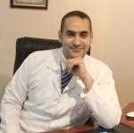 دكتور احمد حسين سعد مدرس و استشاري امراض النساء و التوليد بكلية الطب جامعة القاهرة - في الشيخ زايد