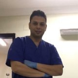 دكتور معتز مقبول ماجساير جراحه اللثه في مدينة اسيوط