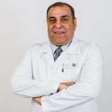 دكتور ممدوح مهدى أخصائي باطنة في الزمالك