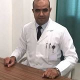 دكتور أحمد عبد الله استشارى جراحة القلب بالمركز الطبى العالمى . في مدينة نصر
