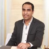 دكتور أحمد حسني أخصائي جلدية في مدينة اسيوط