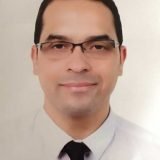 دكتور طارق سامي محمد استشاري أمراض الباطنة و الكلي - كلية طب القصر العيني - جامعة في المعادي