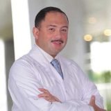 دكتور أحمد أنسي استاذ م في قسم القلب كلية الطب جامعة عين شمس في مدينتي