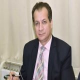 دكتور أشرف الشورى أستاذ الامراض الصدرية بكلية الطب بجامعة الزقازيق في الزقازيق