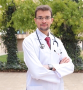 دكتور بشار الحاج طبيب عام متخرج من جامعة العلوم و التكنولوجيا الأردنية و بتقدير في 
