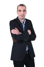 دكتور محمود الغريب .استشاري باطنة عامة والجهاز الهضمي في 6 اكتوبر