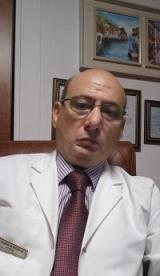 دكتور د. حازم محمد الخليلى إستشارى الأمراض الباطنة مناظير جهاز هضمى في سموحة