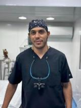 دكتور أحمد شعراوي إستشاري ومدرس جراحات ومناظير وأورام الكلي والمسالك البولية في الدقي