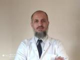 دكتور مصطفي اسماعيل إستشاري أمراض الصدر و الحساسية بمستشفى الصدر بالمنصورة في الشيخ زايد