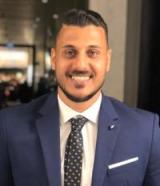 دكتور خالد عصام أخصائي زراعة الأسنان والحشوات التجميلية في مصر الجديدة