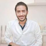 دكتور محمد حمدي اخصائي وزميل طب الفم والأسنان دكتور اسنان متخصص في اسنان بالغين في مدينة نصر
