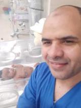 دكتور حسام محمود حسن استشاري اطفال وحديثي الولادة في الهرم