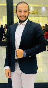 دكتور احمد مجدي اللبان اخصائي جراحه الأوعية الدموية والقسطرة الطرفية عضو هيئة التدريس في المعادي