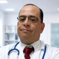 إستشاري أول طب الاطفال وحديثي الولاده