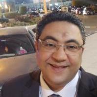 استشاري جراحه الفم والفكين و زراعة الأسنان