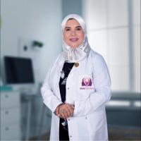 دكتورة إيمان مصطفي سند استاذ الامراض الجلدية والتجميل والليزر في القاهرة الجديدة