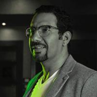 استشاري جراحة تجميل وتنسيق القوام