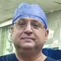 سعر الكشف يشمل السونار الرجاء الاتصال بالعياده بعد الحجز لتأكيد الحجز والحضور متابعة الحمل بالسونار طوال فترة الحمل الولاده الطبيعيه و القيصريه التجميلية بدون الم استشاري الأورام النسائيه والتجميل النسائي بكلية طب القصر العيني.