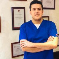 استشارى تقويم وتجميل الأسنان