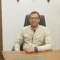 دكتور احمد عيد راضي استشاري علاج طبيعي في محرم بك