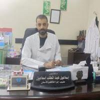 دكتور إسماعيل عبد المطلب اخصائي جراحة الفم والاسنان في محرم بك