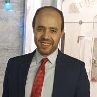 إستشاري التغذية العلاجية والتخسيس بالمستشفيات التعليمية