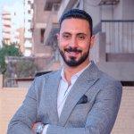 اخصائي طب وجراحة الفم والاسنان وتجميل الاسنان