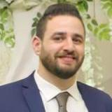 اخصائي في جراحة العظام و المناظير و إصابات الملاعب