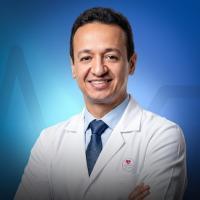 إستشاري أمراض القلب والقسطرة التداخلية 
مدرس أمراض القلب والأوعية الدموية _ كلية الطب القصر العيني 
دكتوراه أمراض القلب _ جامعة القاهرة
▫️عضو الجمعية الأوربية لأمراض القلب