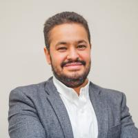 استشارى و مدرس جراحة و مناظير القولون و الشرج و المستقيم و الاورام كلية طب القصر العينى